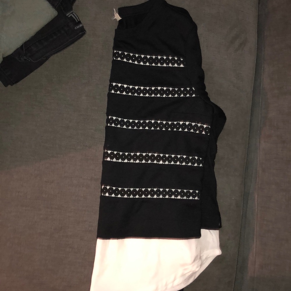 Long sleeve dress shirt.